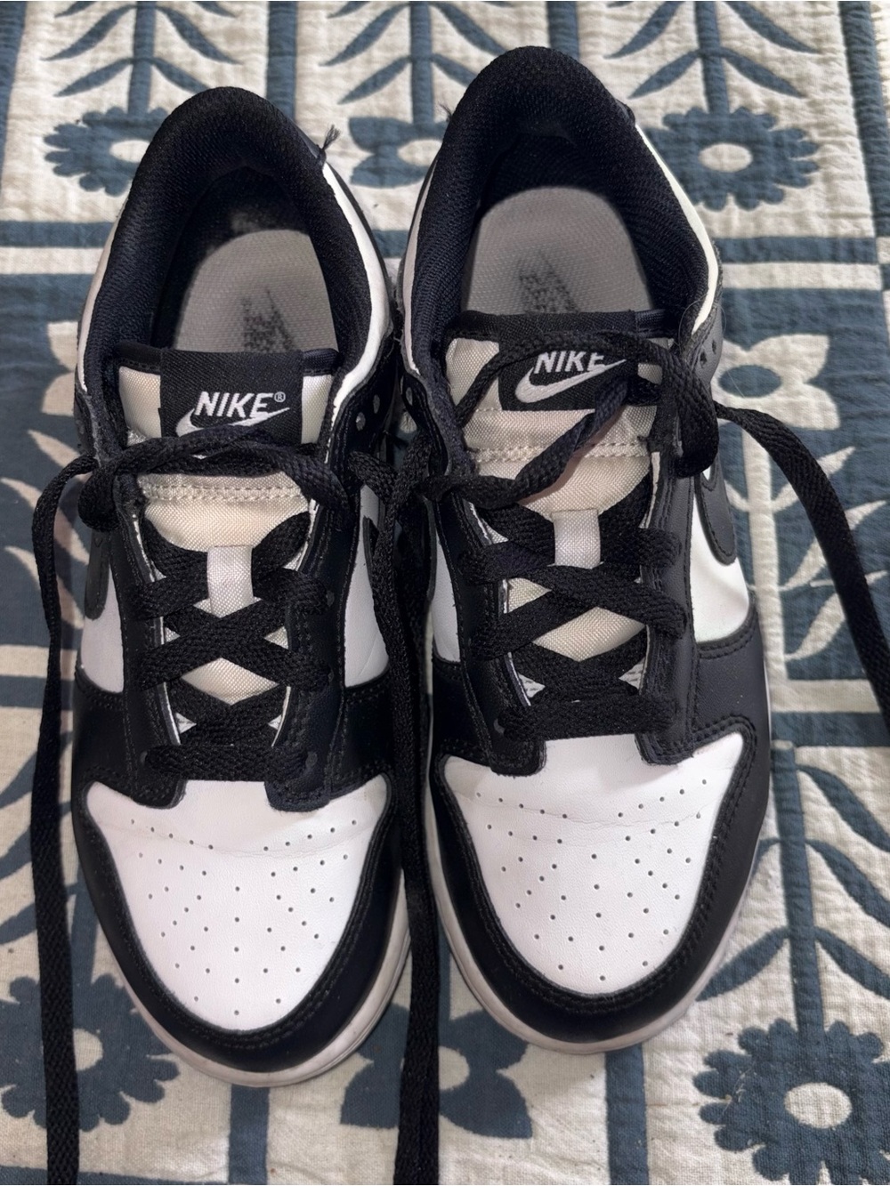Nike Panda Dunks Size 3 Youth